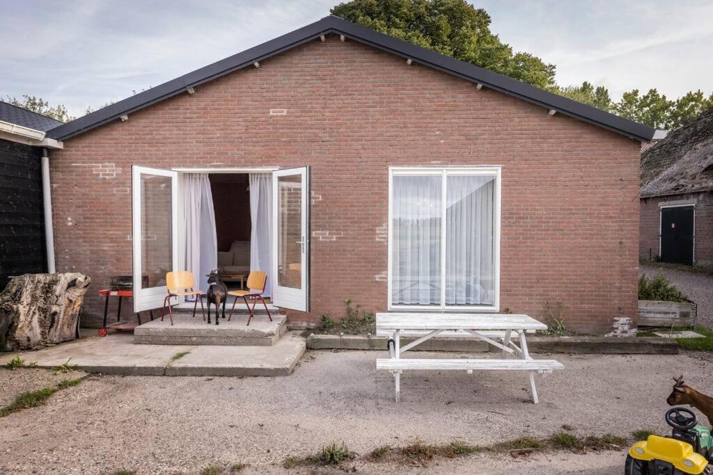 De Kaasmakerij - Ruim Vakantiehuisje Op Huize Blokland Hem Eksteriør bilde